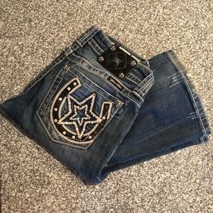Miss Me Jeans- Horse Shoe detail
